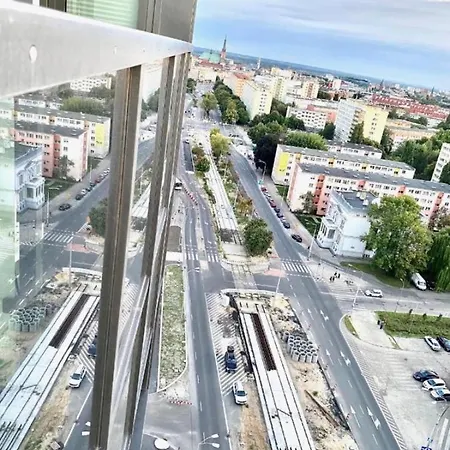 Appartement Hanza Tower Sky 23 Pool & Jacussi