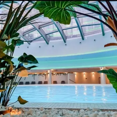 Appartement Hanza Tower Sky 23 Pool & Jacussi
